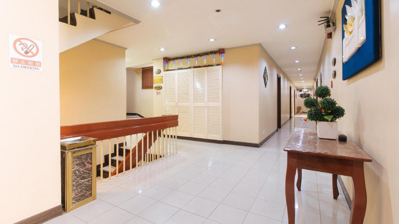 Peace By Reddoorz Hotel Manila