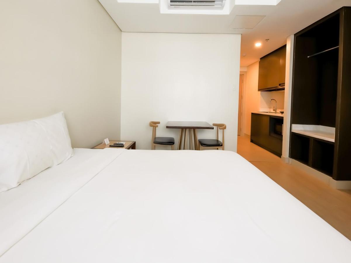 Capital O 804 The Residences At Bonifacio Civic Center 3*