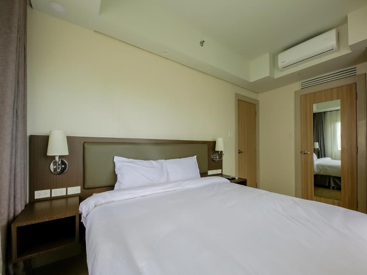 Capital O 804 The Residences At Bonifacio Civic Center Hotel Manila