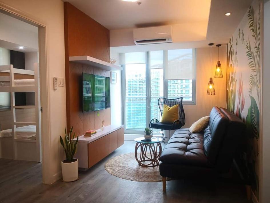 Apartment Urban At Azure