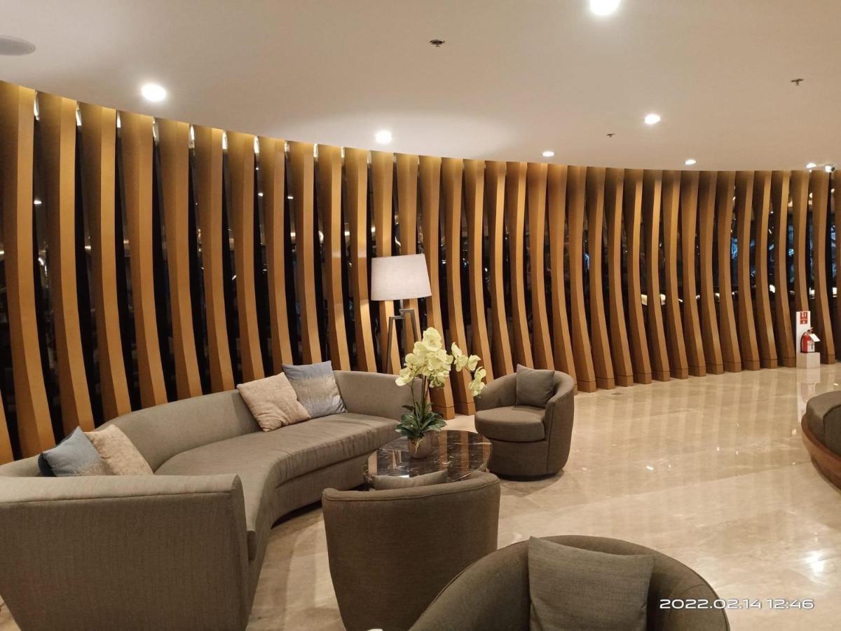 Smdc Shore 2 Residences Tower 1 *