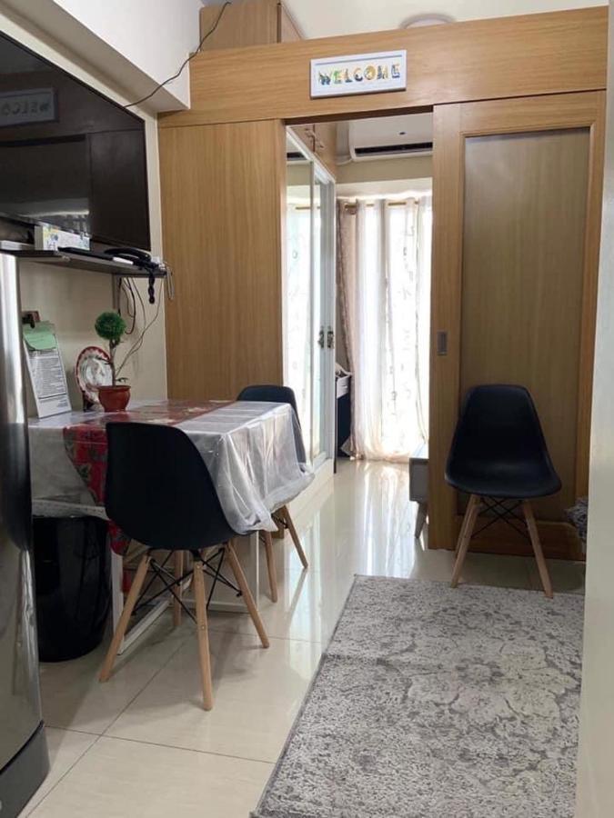 Apartment Value Q Condo1439 *