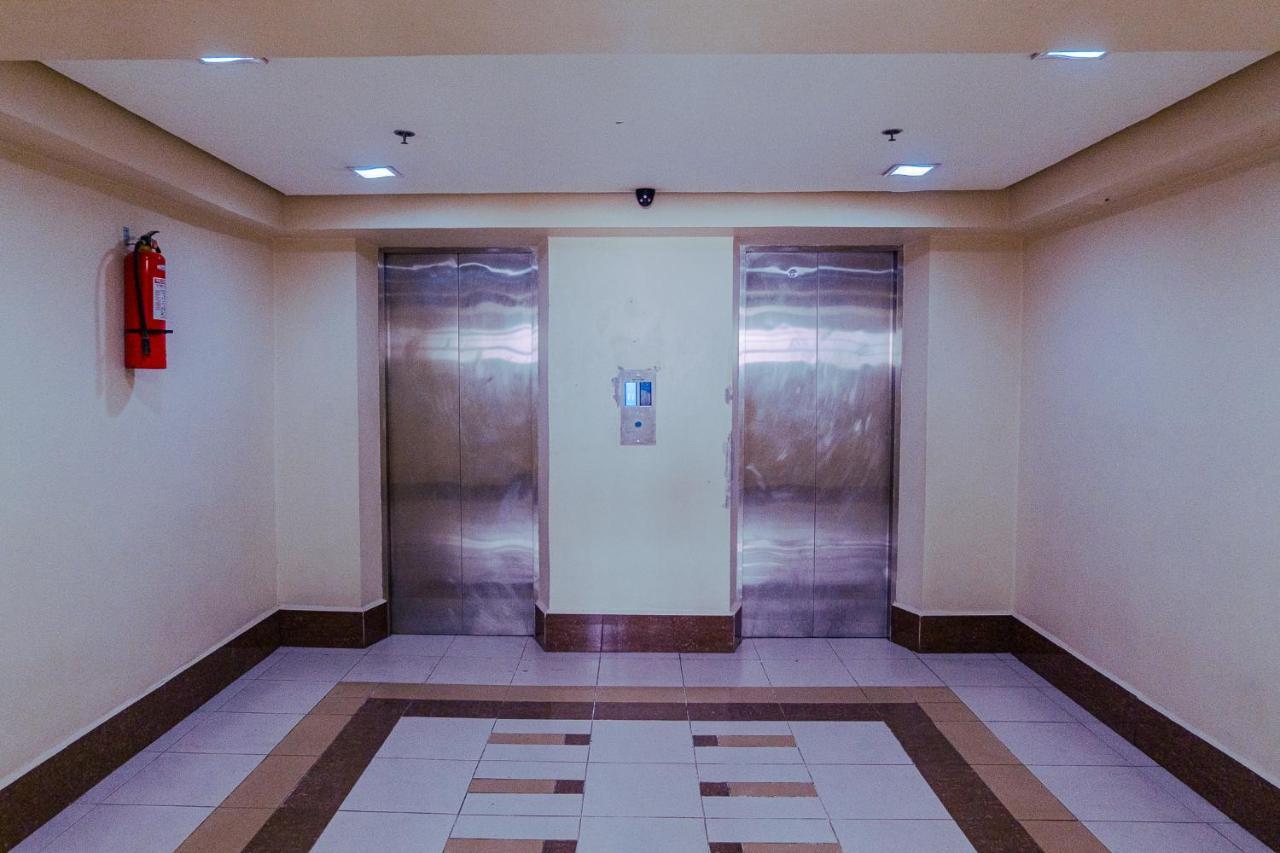 Yong's Place At Isabelle De Valenzuela *