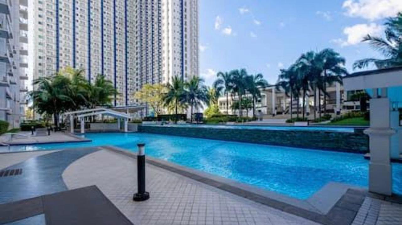 Grass Residences Tower 5 Aparthotel Manila