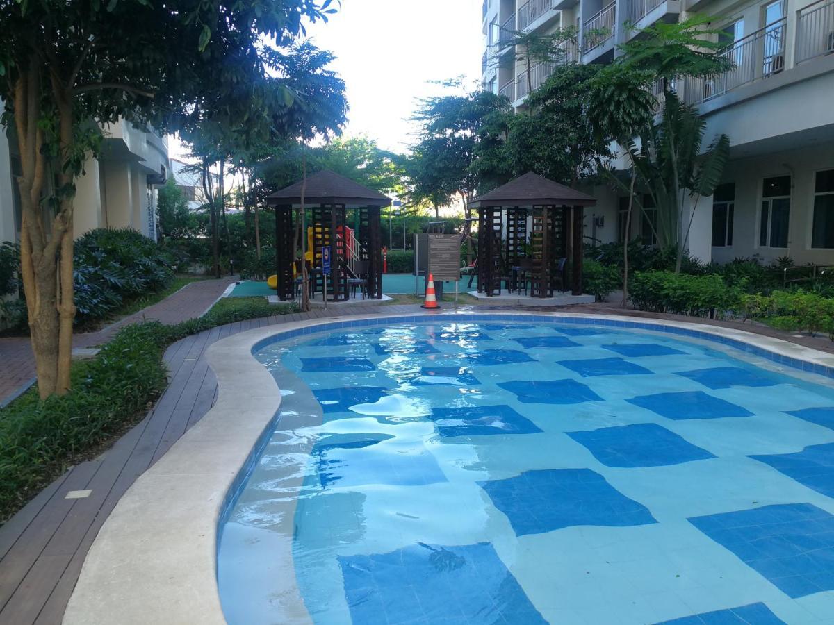 Apartment Sm South Residences, 1 Bedroom With Balcony. Manila
