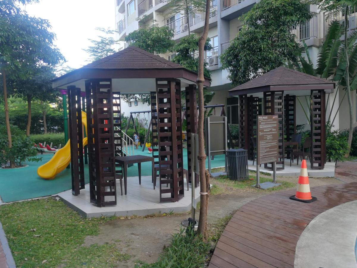 Apartment Sm South Residences, 1 Bedroom With Balcony.