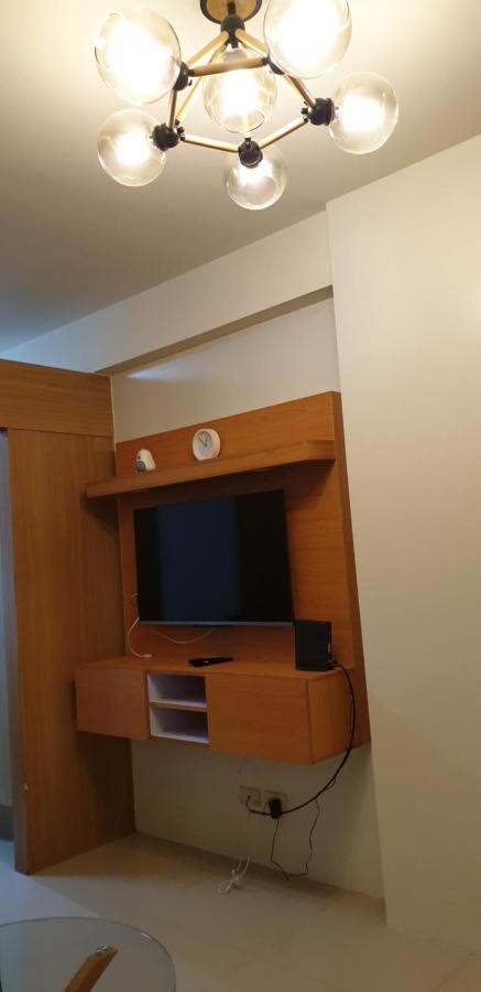 The Abode At Shell Residences * Manila