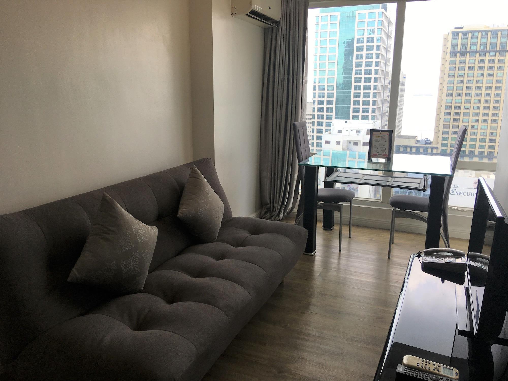 Regency Grand Aparthotel