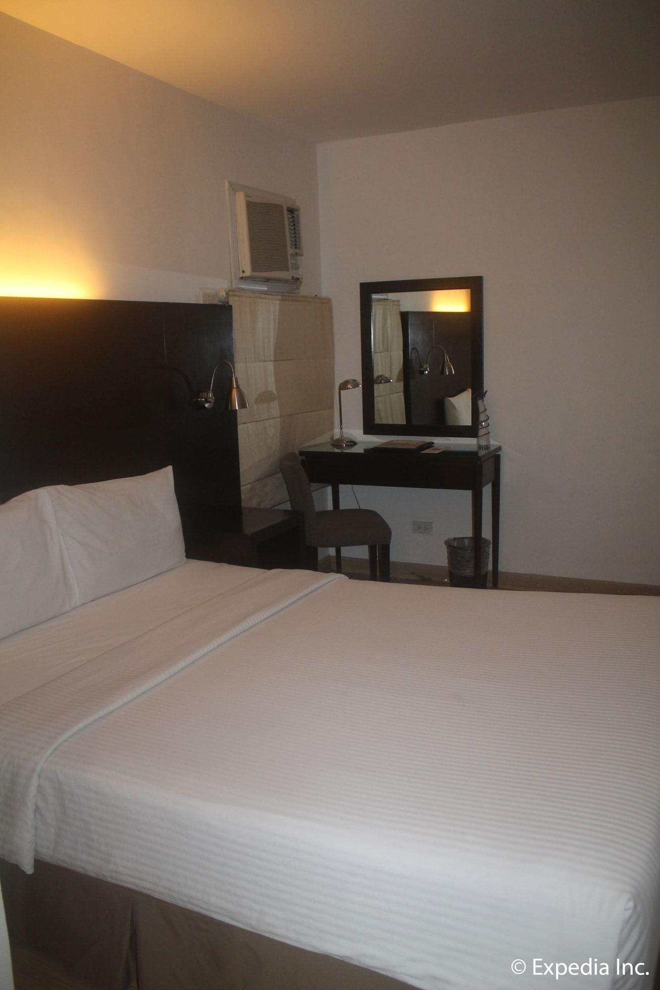 Pearl Lane Hotel