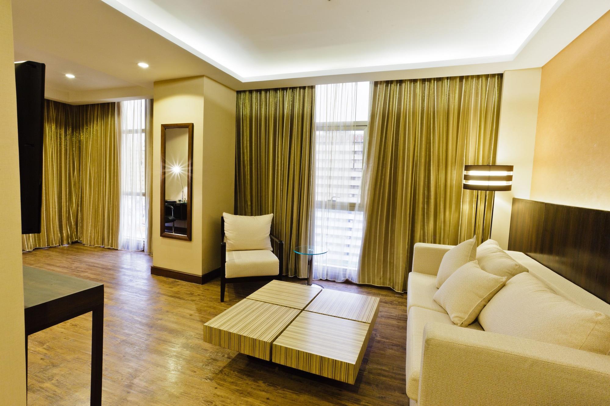Ramada By Wyndham Hotel 4*