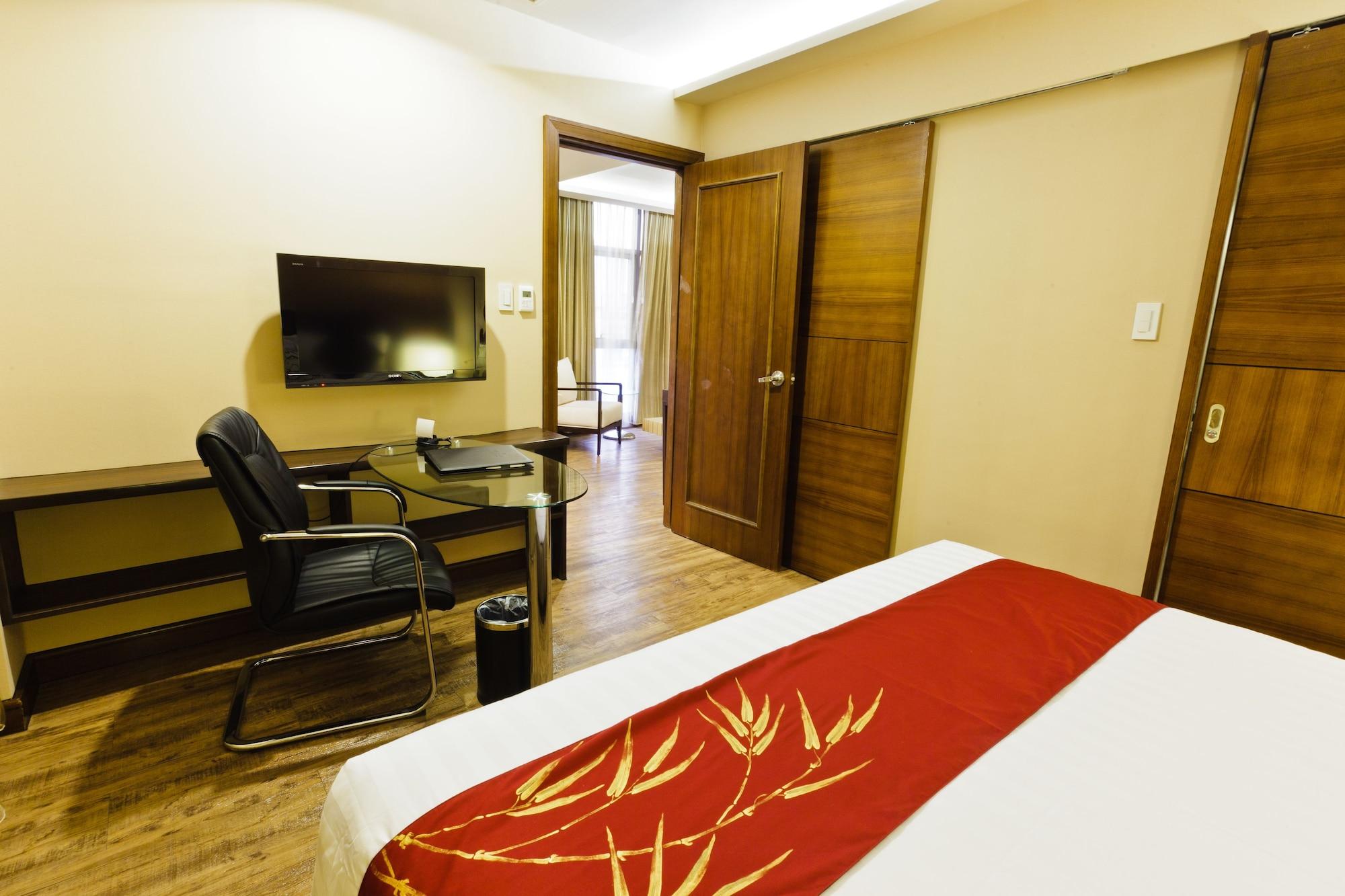 Ramada By Wyndham 4* Manila