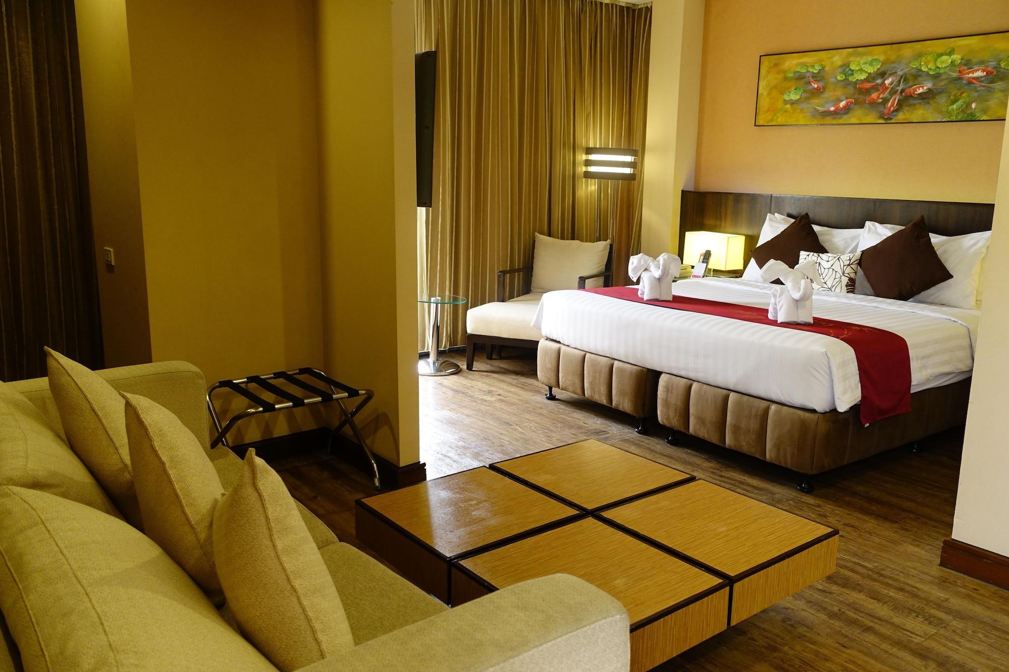 Ramada By Wyndham Hotel