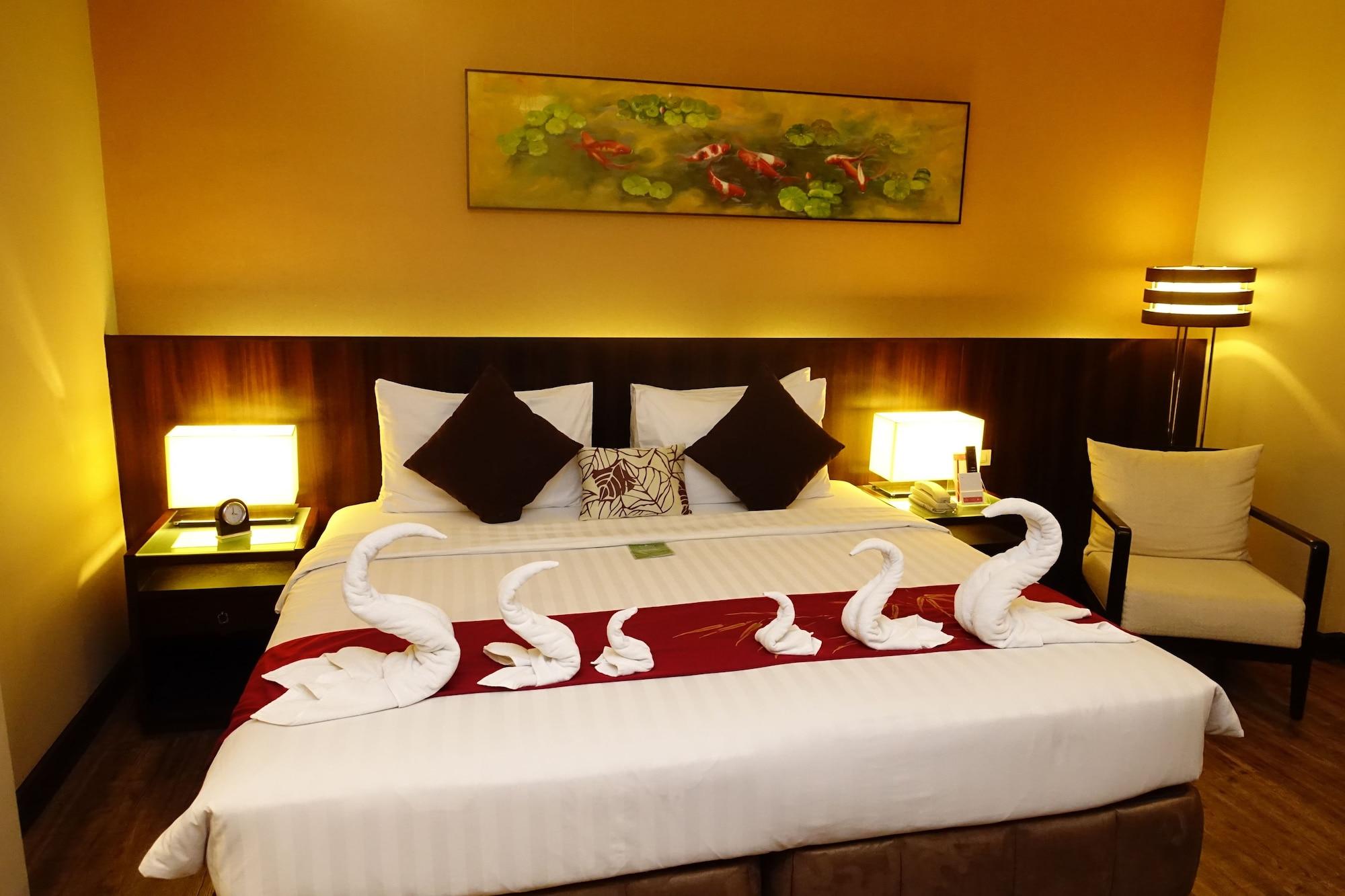 Ramada By Wyndham Hotel 4*