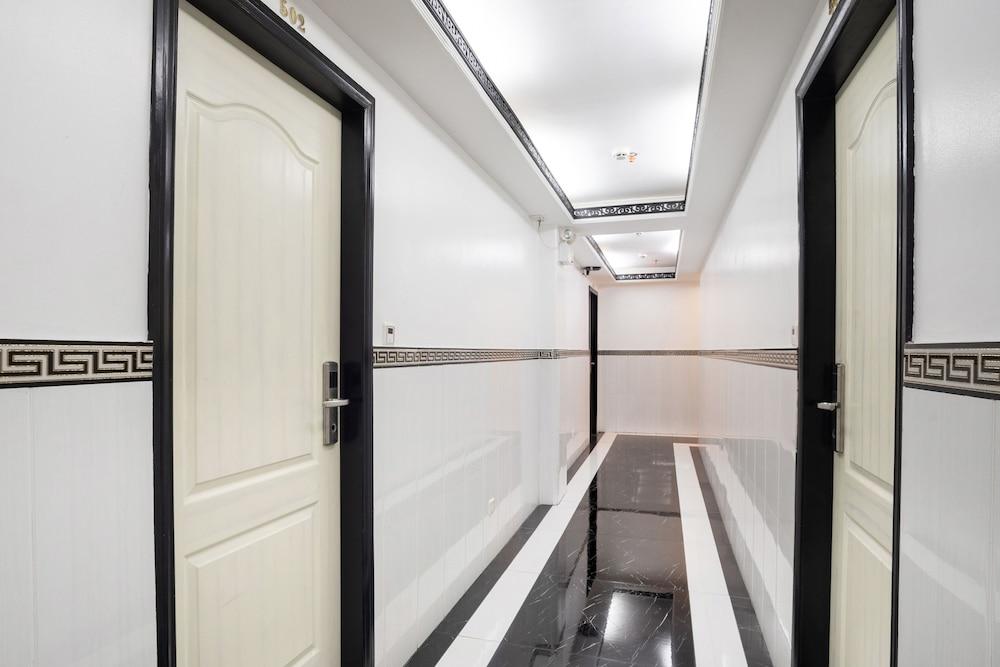 White Palace Condotel Hotel