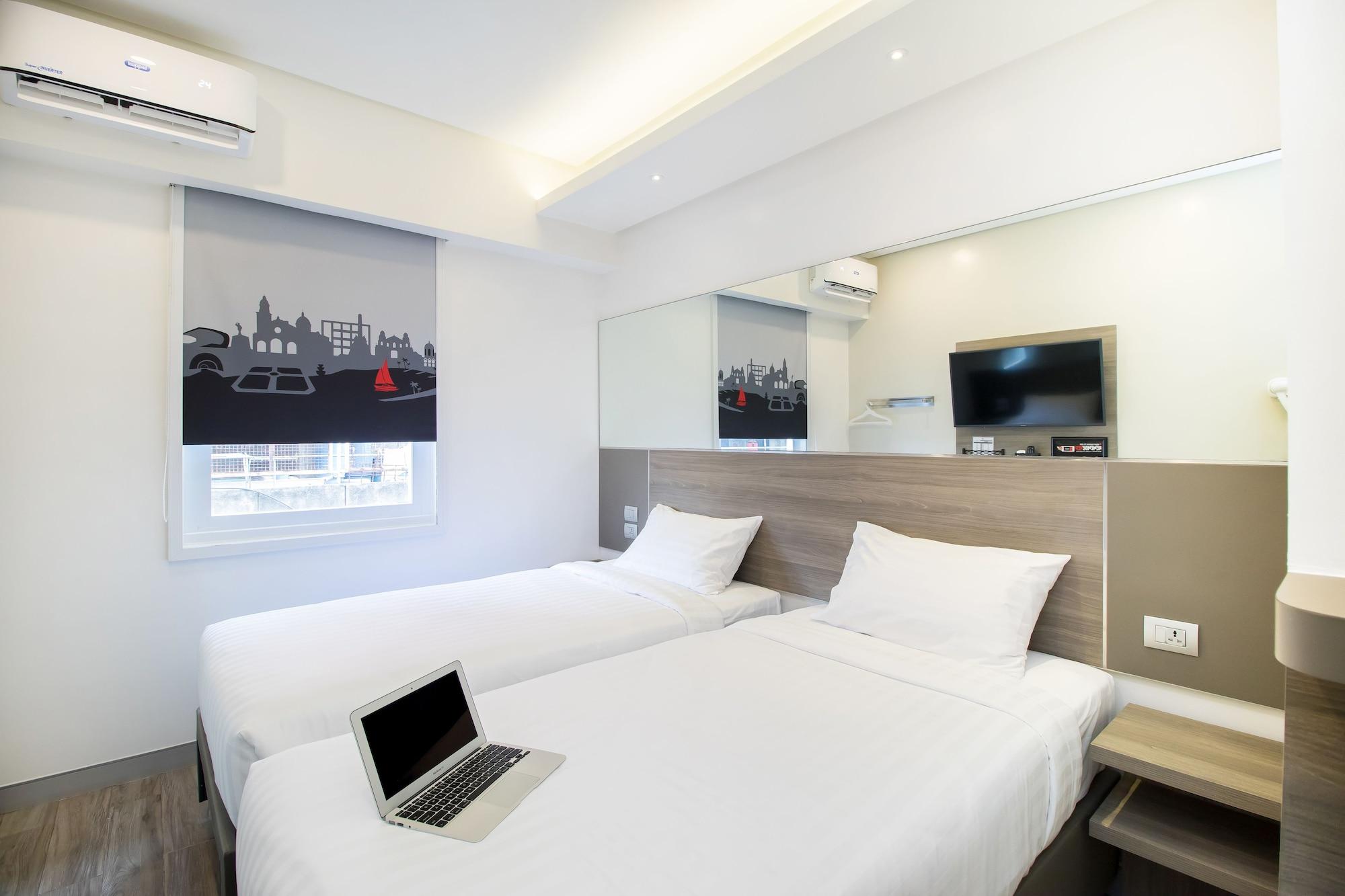 Red Planet Bay Hotel