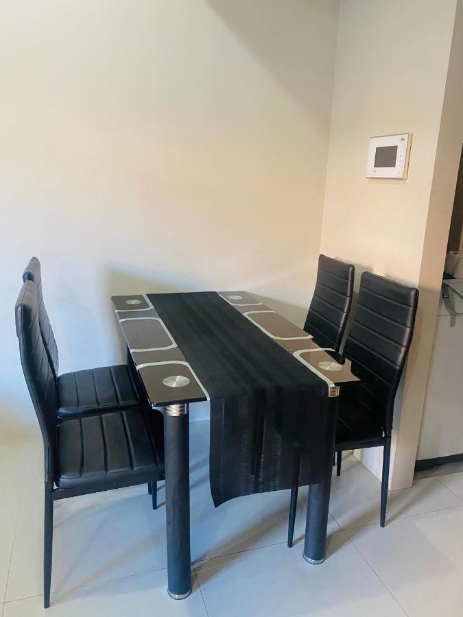 Type Near Naia Airport Apartment *