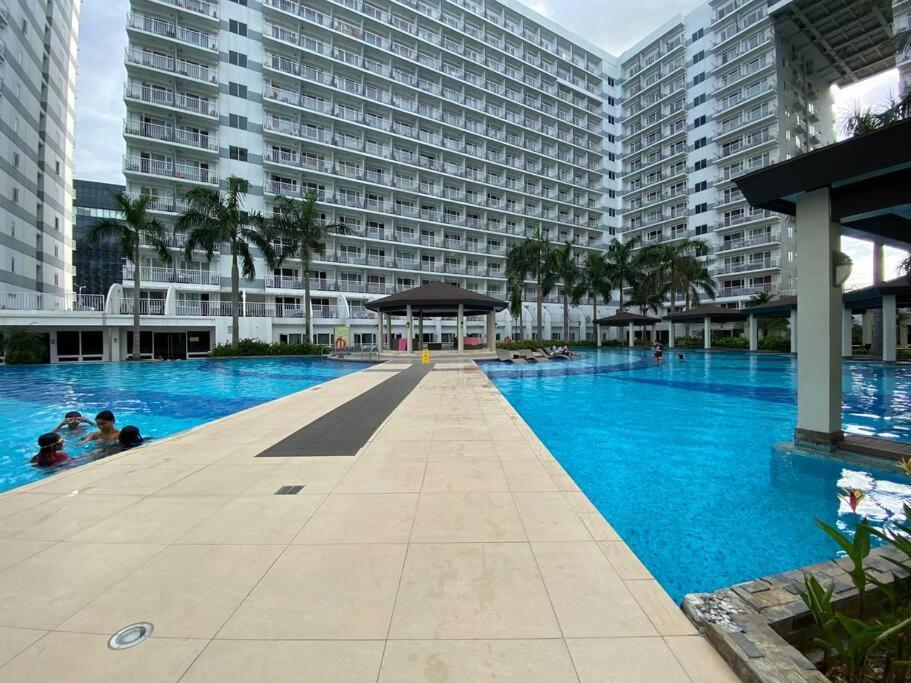 Apartment Cozy Space At Shell Residences In Tower A