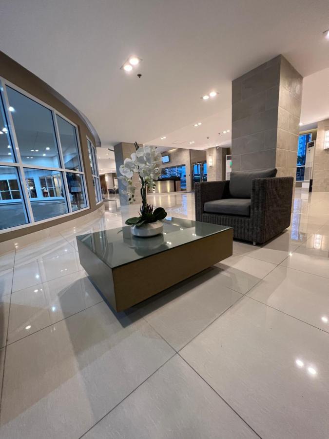 Sea Residences Sm Mall Of Cj *