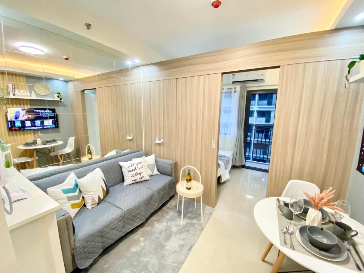 Will's Place @ Shore2 Residences Mall Of
