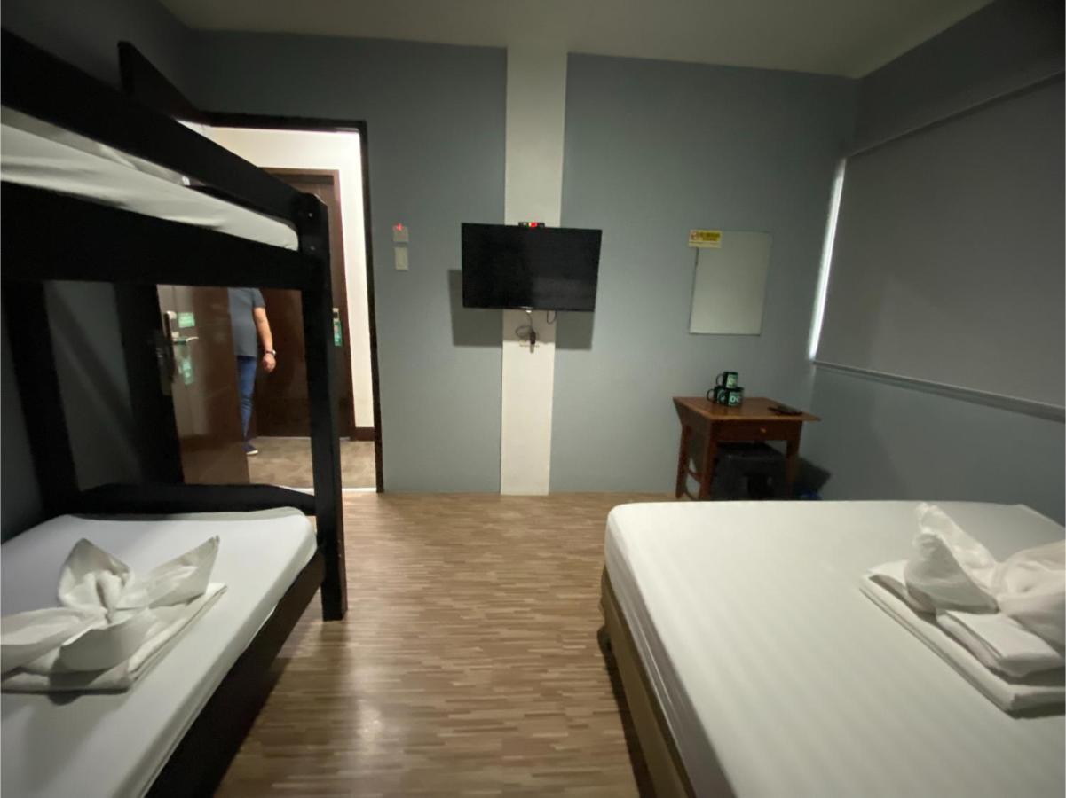 Hotel Oyo 878 Dg Budget Naia