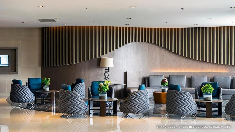 Sabina's One Bedroom At Shore Tower C
