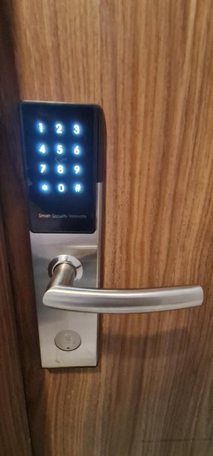 Apartment Spring Residences 1 Bedroom Deluxe Near Airport