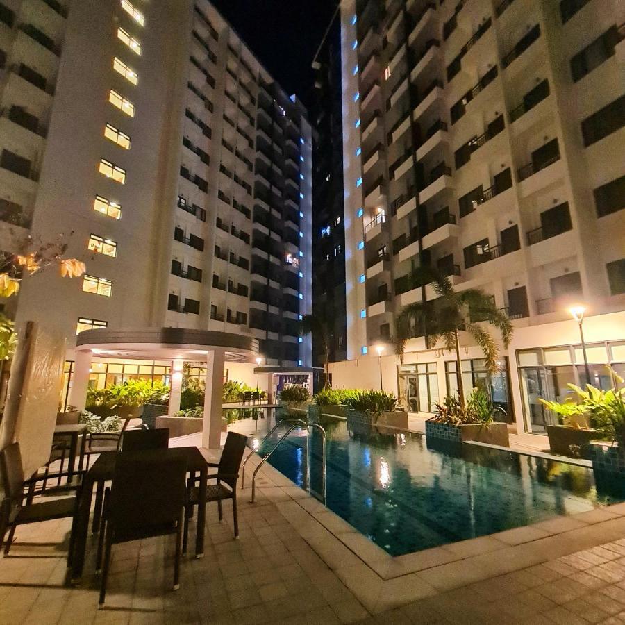 Spring Residences 1 Bedroom Deluxe Near Airport Apartment