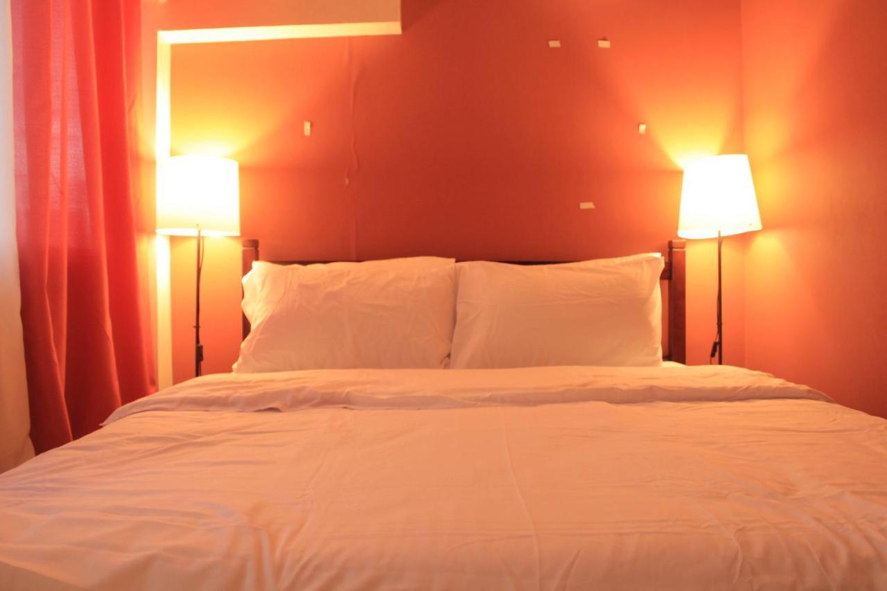 A2j Bgc Luxury 2br Loft Near Burgos Circle, Malls *