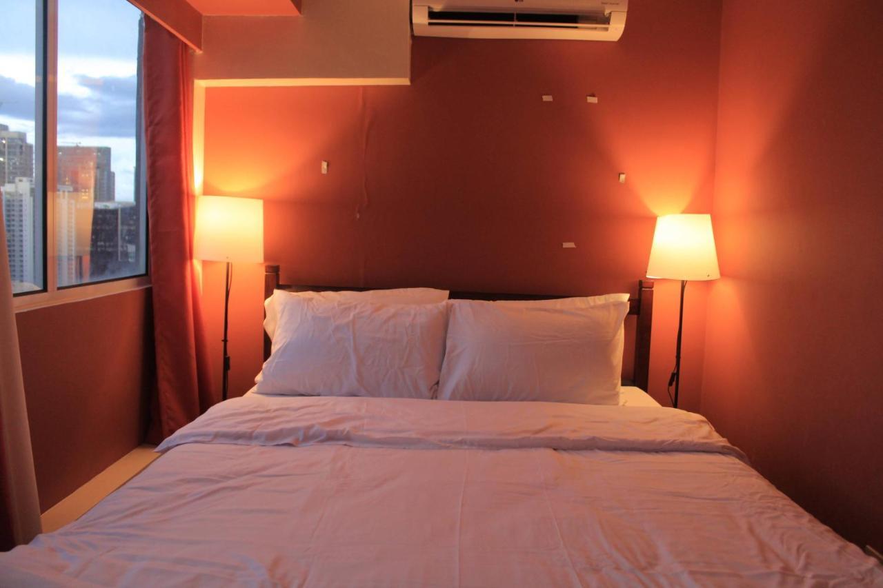 Apartment A2j Bgc Luxury 2br Loft Near Burgos Circle, Malls