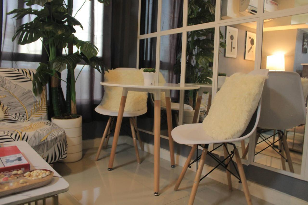 A2j Bgc Luxury 2br Loft Near Burgos Circle, Malls * Manila