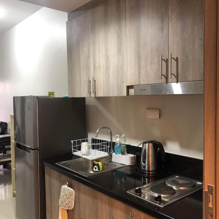 Staycation Near Mall Of Apartamento