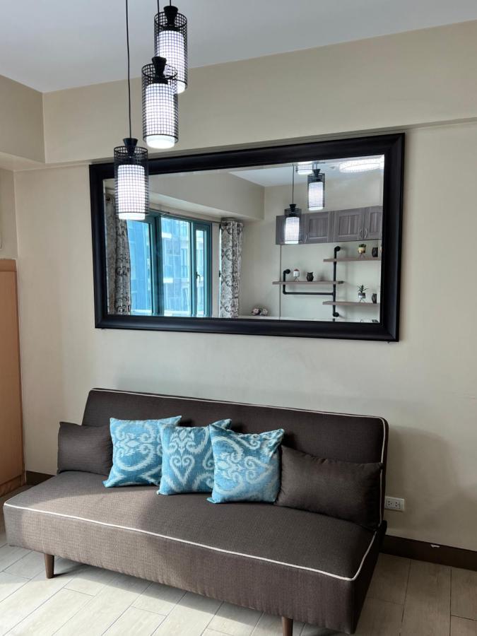 Apartment At Newport World Airport Area Prime Location Manila