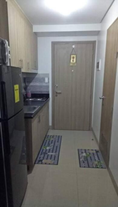 Moa Shore 2 1br With Balcony Wifi Netflix Pool 4pax *