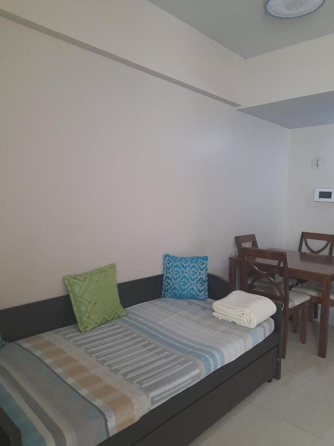 One Palm Tree Villas-kenzie Place Terminal 3 Airport