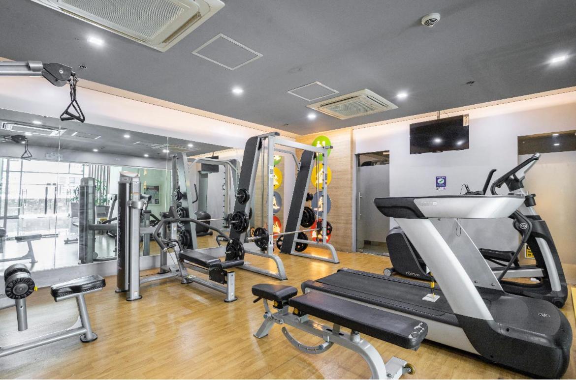 At Newport World Airport Area Prime Location *