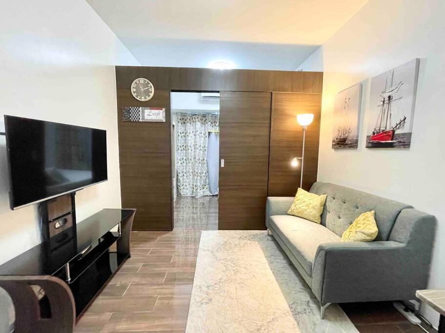 Apartment Netflix All Day In Lovely 1br With Balcony Air Residences