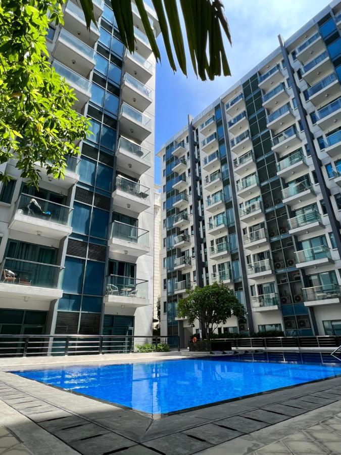 At Newport World Airport Area Prime Location *