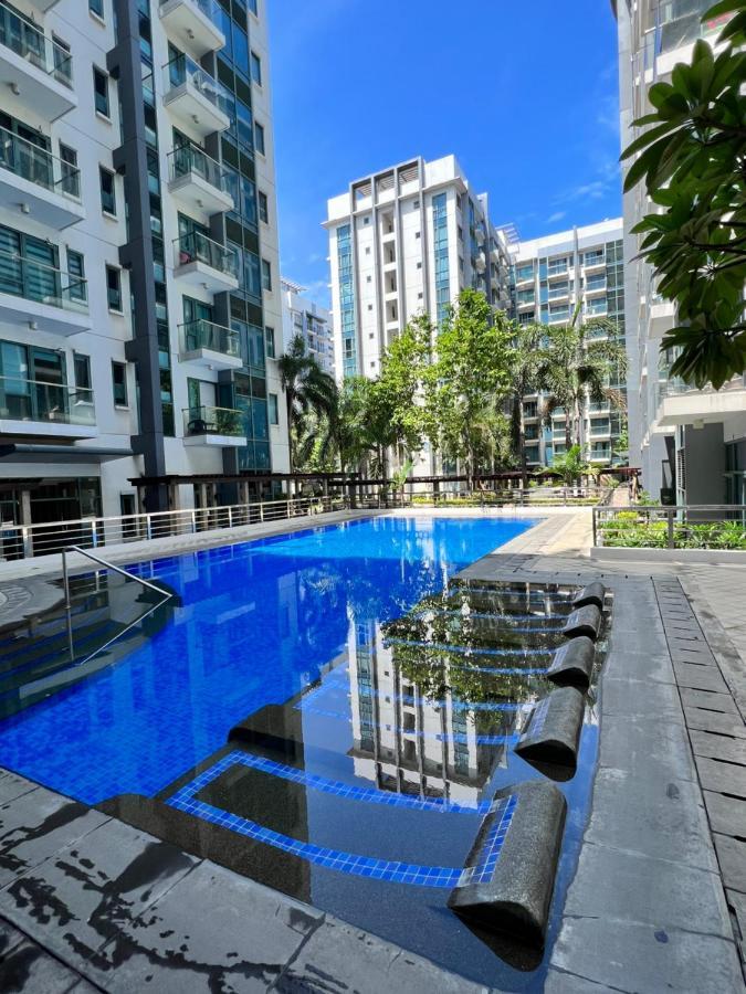 At Newport World Airport Area Prime Location Apartment *