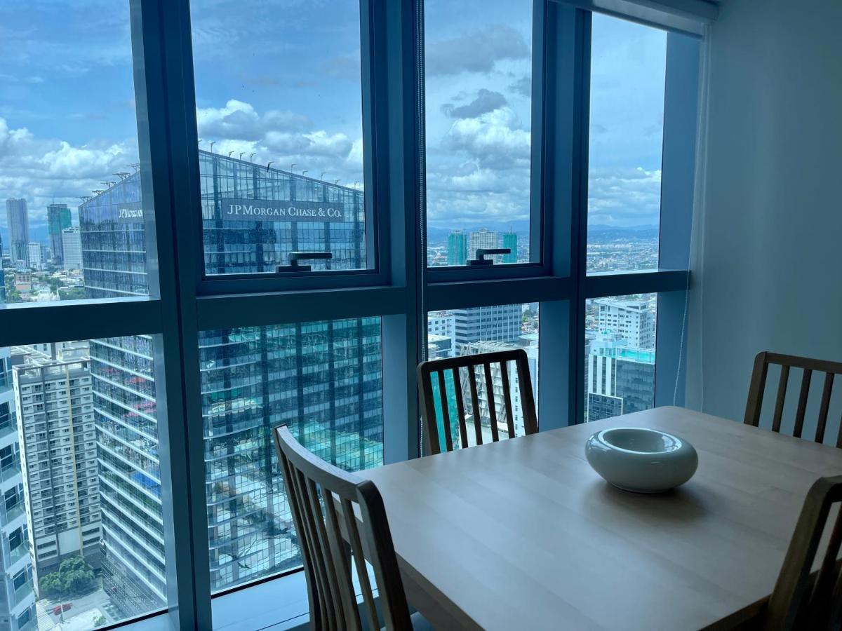 Apartamento Bright 2-bedroom With Pool In Bgc Uptown
