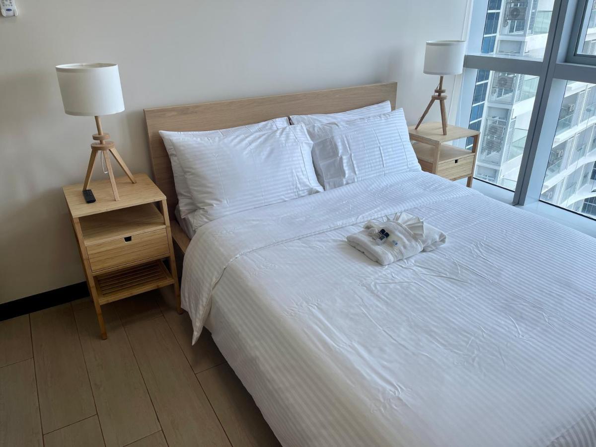 Apartamento Bright 2-bedroom With Pool In Bgc Uptown *