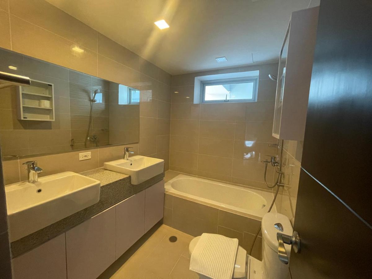 Apartamento Bright 2-bedroom With Pool In Bgc Uptown *