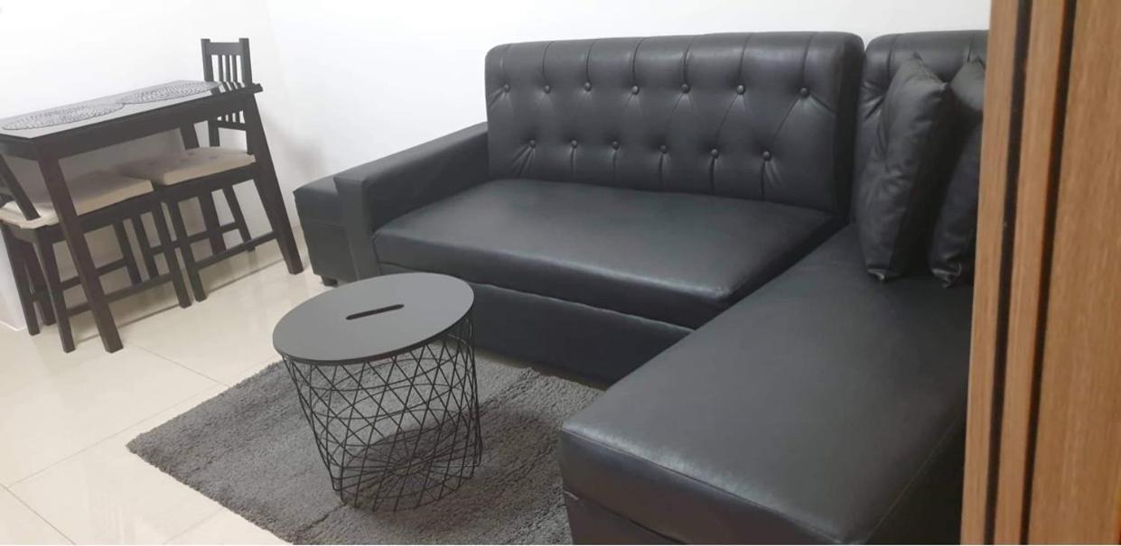 1 Bedroom @smdc Shore Residences, Mall Of Apartment *