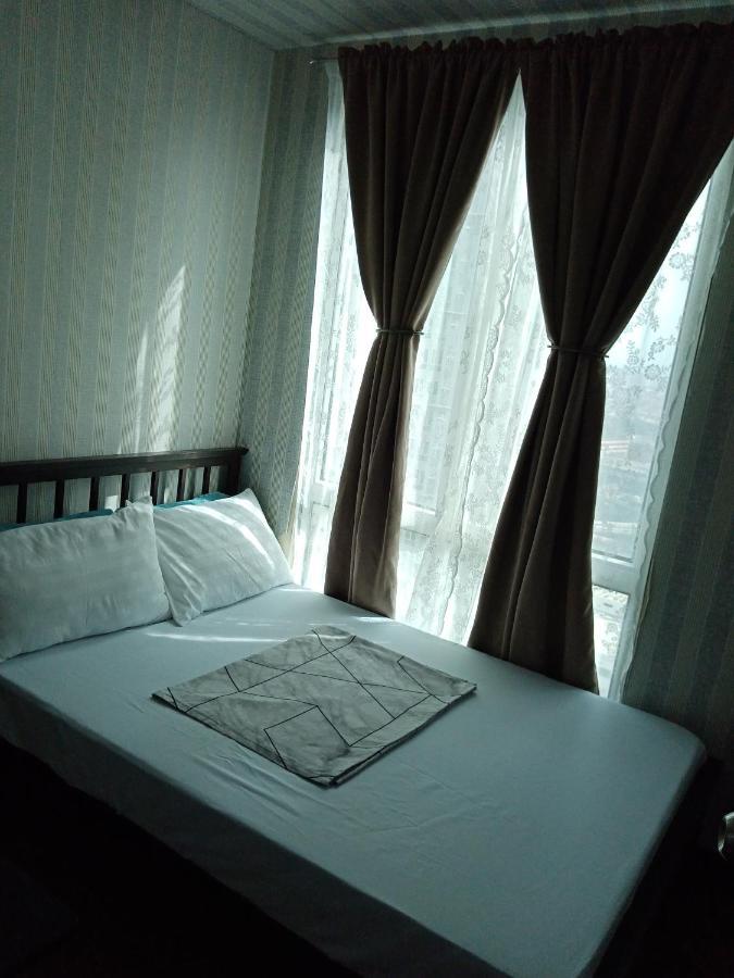 1 Br. -edsa Makati Apartment Manila