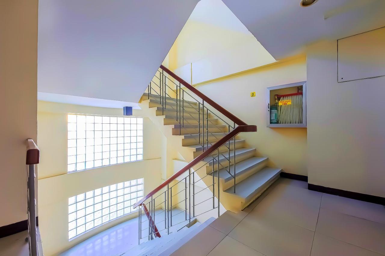 Oyo 794 Regatta Residences Hotel 3*
