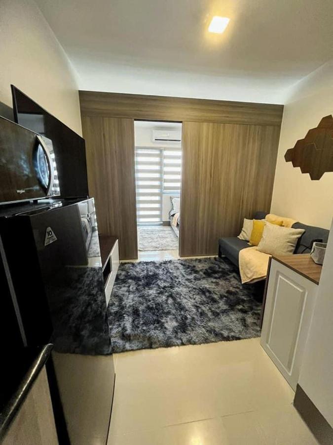 Fame Residences *