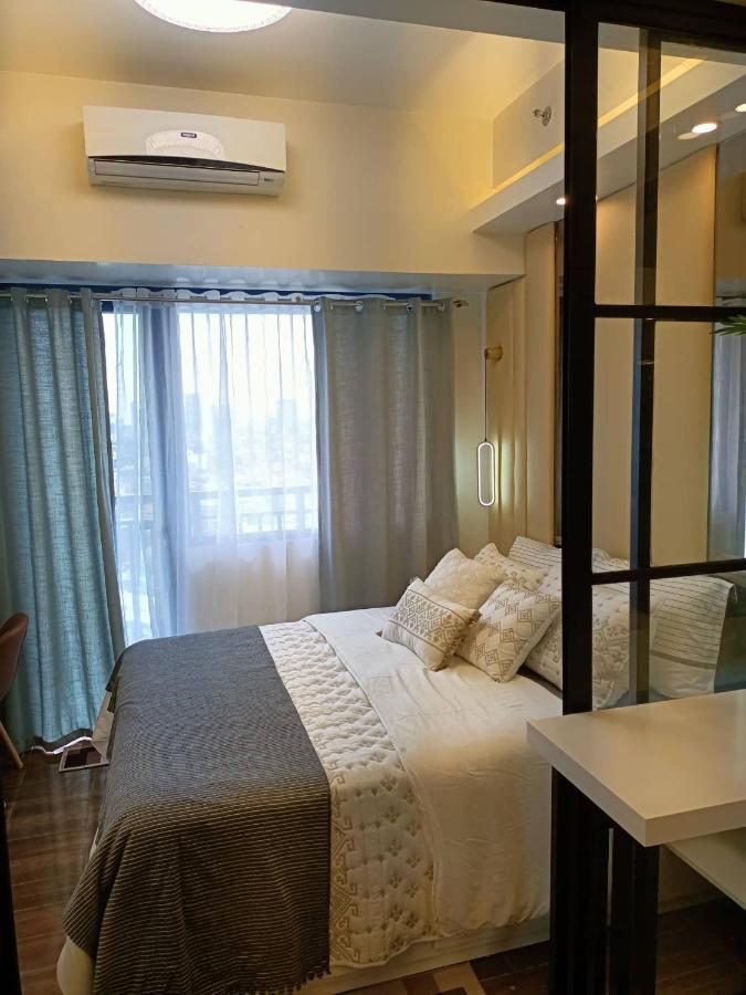 Luxurious Condotel At The Heart Of Makati