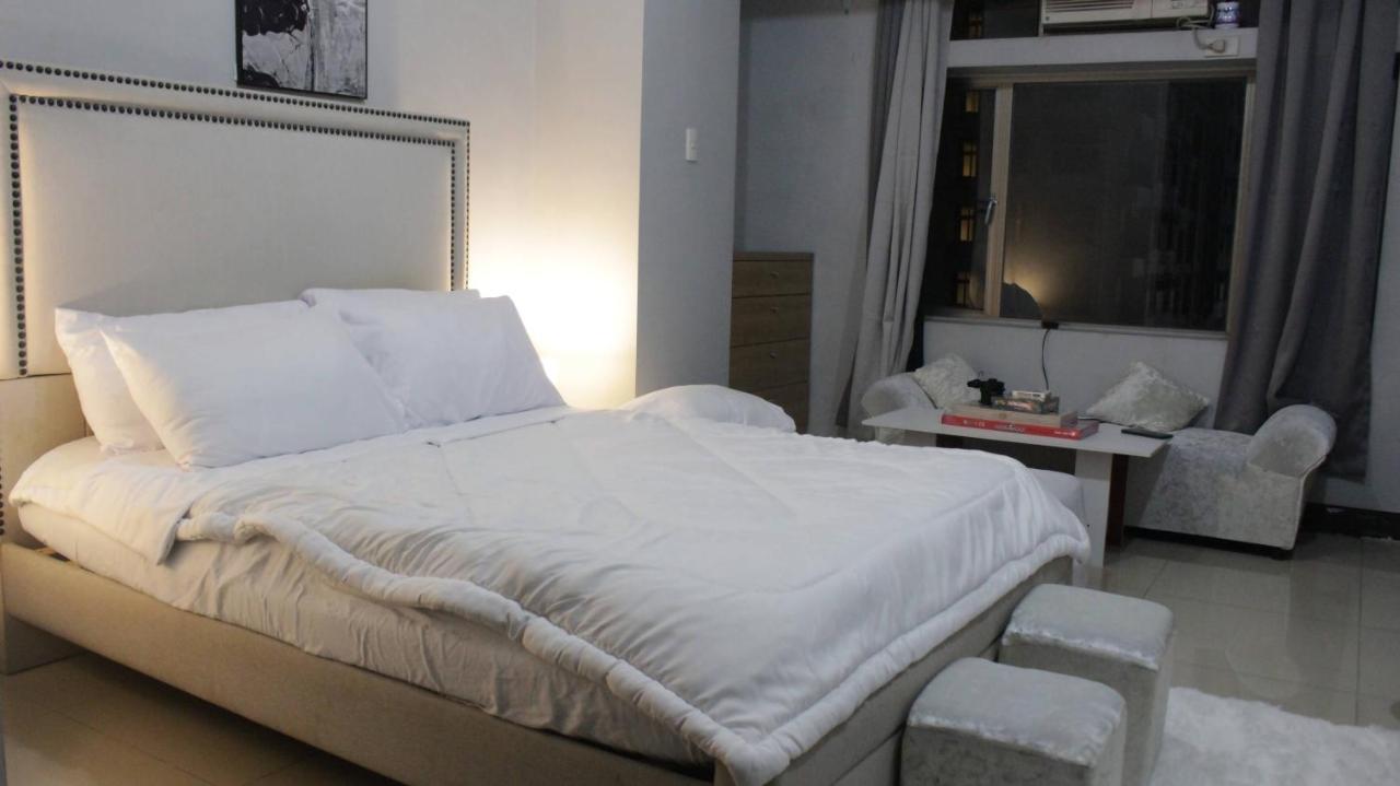 Apartment A2j Executive Studio Near Ali Mall, Sm Cubao