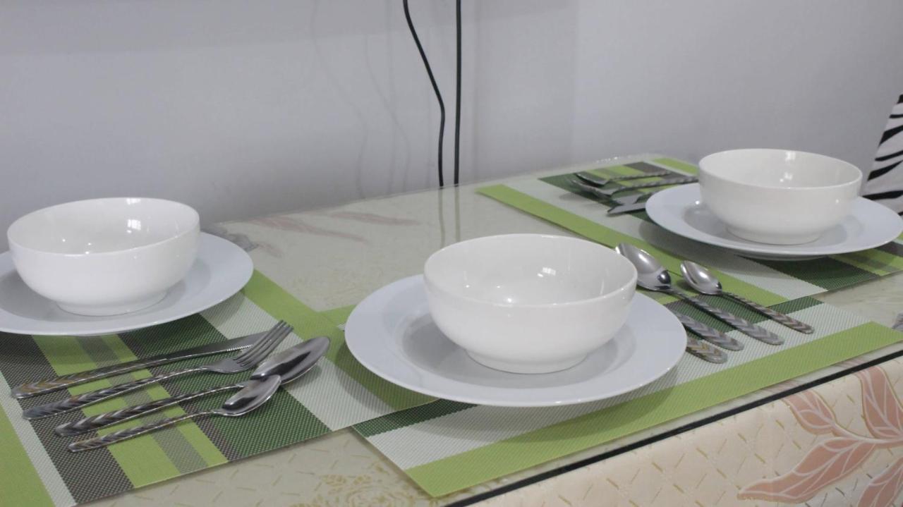 A2j Executive Studio Near Ali Mall, Sm Cubao * Manila