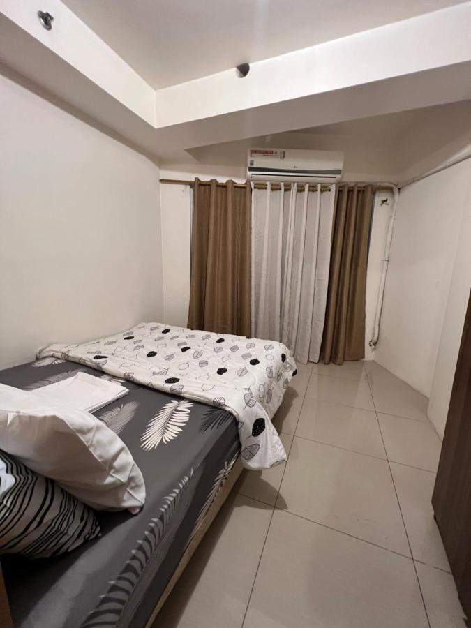 Shell Residences Mall Of Asia Apartment