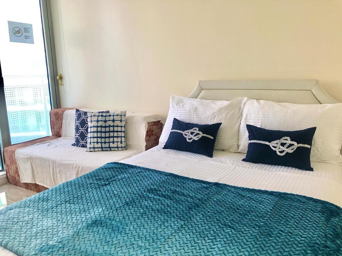 Azure Peaceful And Beachy Staycation